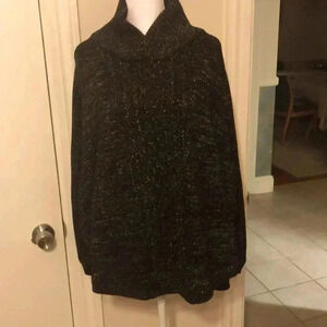 Charlie Paige poncho